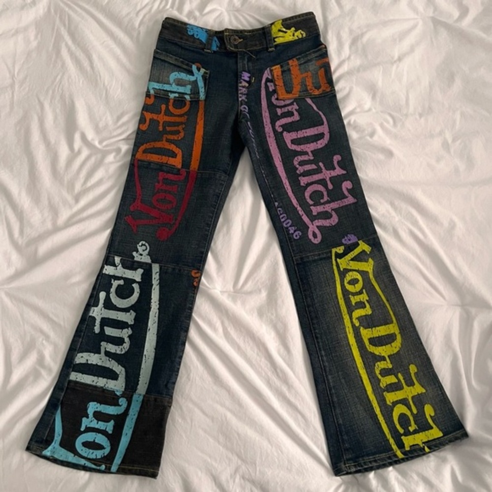 Von Dutch Flair Graphic Jeans​